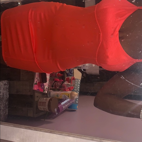 A orange dress 👗 (MEDIUM) - Picture 4 of 8